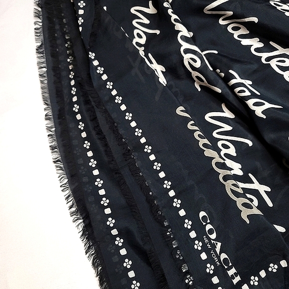 *Rare* Coach Wanted Script Woven Shawl - Picture 5 of 7